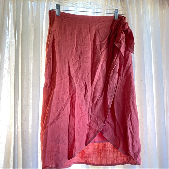 Pink Linen wrap skirt with tie. - Picture 2 of 9